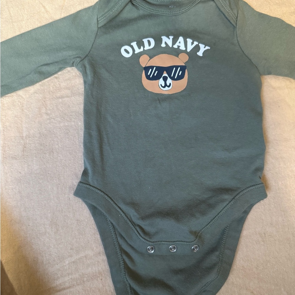 Old Navy Olive Bear Print Kids Bodysuit
